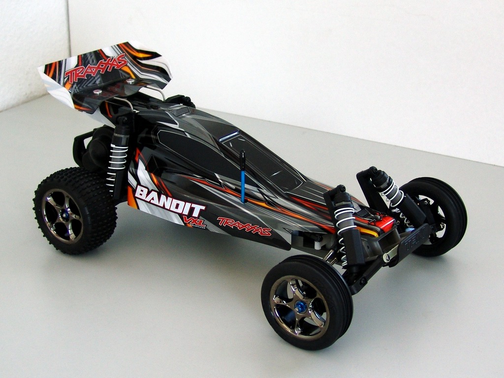 Traxxas Bandit VXL › RCHeliCar