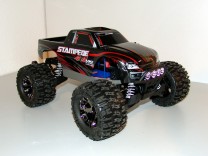 Traxxas Stampede 4x4 VXL nach der Tieferlegung der Karosserie