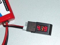 ACME 6STR LiPo-Tester: 6 - Anzeige der Spannung der zweiten Zelle des Akkus