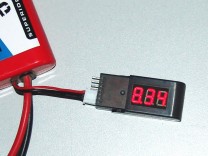 ACME 6STR LiPo-Tester: 2 - Anzeige der Gesamtspannung des Akkus