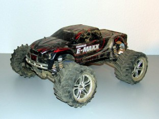 Traxxas E-Maxx