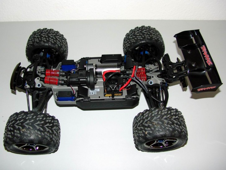 Traxxas E-Revo Brushless Edition