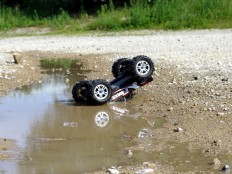 Traxxas E-Maxx Dual Titan 775 auf der "Seenplatte"