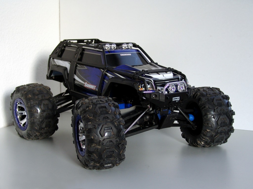 Traxxas Summit › RC-HeliCar
